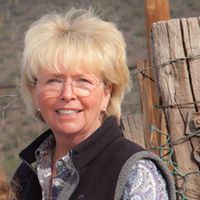 Janet Cameron Photo 19