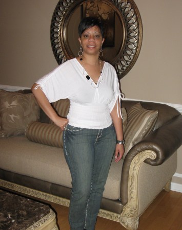 Michelle Hodges Photo 39