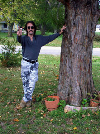 Michael Whitmore Photo 32