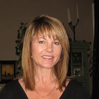 Tina Larson Photo 12