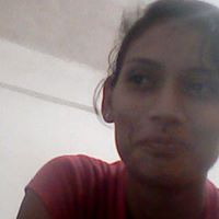 Alicia Flores Photo 5