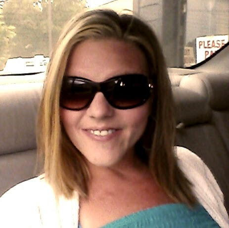Sarah Carlson Photo 38