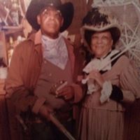 Randolph Perry Photo 15