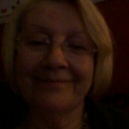 Pamela Wylie Photo 14