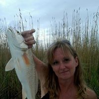 Debbie Shelton Photo 27