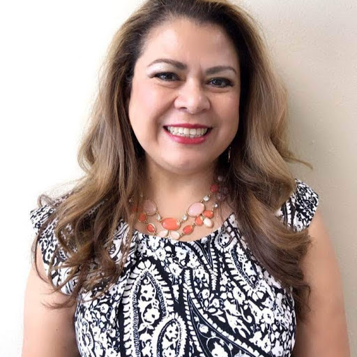 Elizabeth Guerrero Photo 48