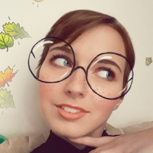 Erin Farrell Photo 16