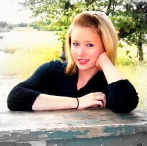Katelyn Johnson Photo 34