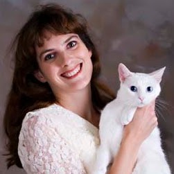 Renee Sumner Photo 9