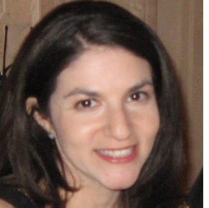 Elizabeth Michaelson Photo 12