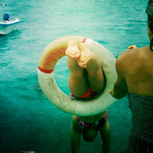 Aimee Fuller Photo 13