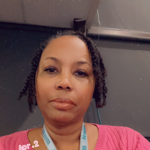 Angela Evans Photo 19