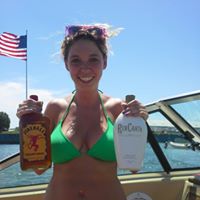 Renee Davies Photo 14