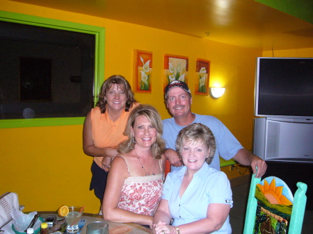 Dorothy Robinson Photo 17