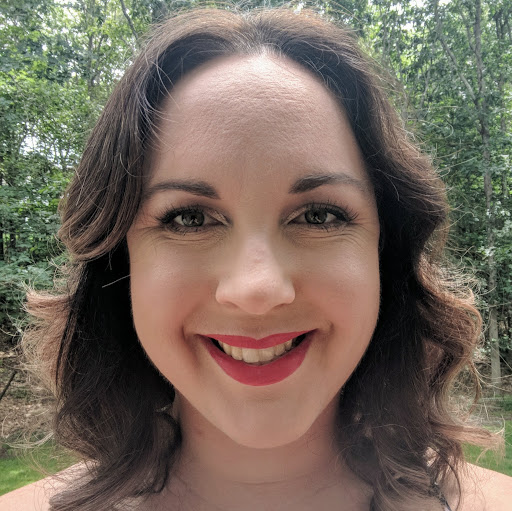 Victoria Hayes Photo 14