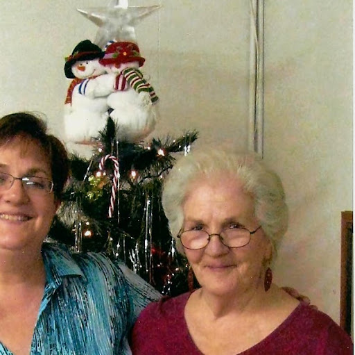 Jennifer Arbuckle Photo 15