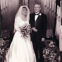 Vicki Vaught Photo 18