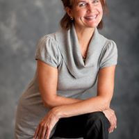 Karen Lyons Photo 15