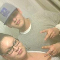 Daniel Hendrick Photo 15