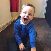 Lauren Barker Photo 26