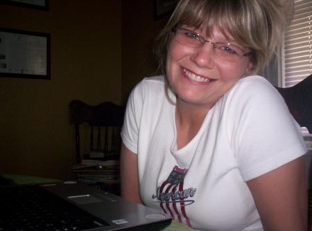 Cheryl Thompson Photo 19