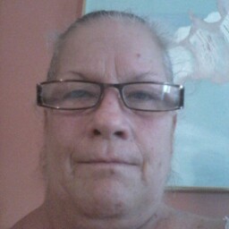 Debra Vickers Photo 27