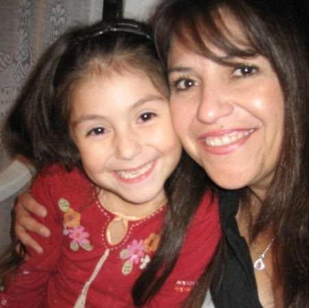 Phyllis Martinez Photo 15