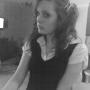 Louise Meyers Photo 19