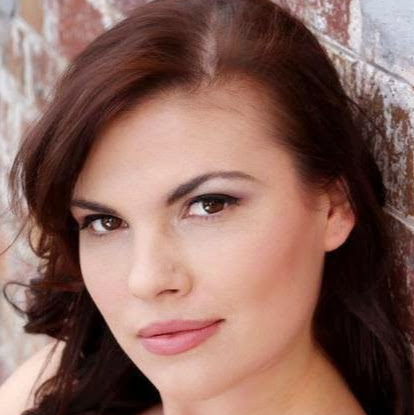 Jennifer Ashley Photo 14