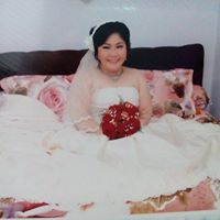 Julia Chen Photo 40