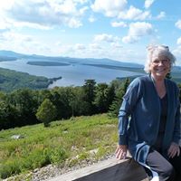 Bethany Macdonald Photo 20