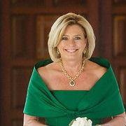 Stephanie Pinkston Photo 23