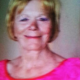 Suzanne Little Photo 18
