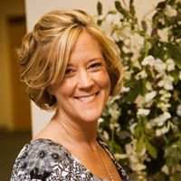 Kathy Woods Photo 7