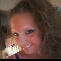 Julie Harvey Photo 24