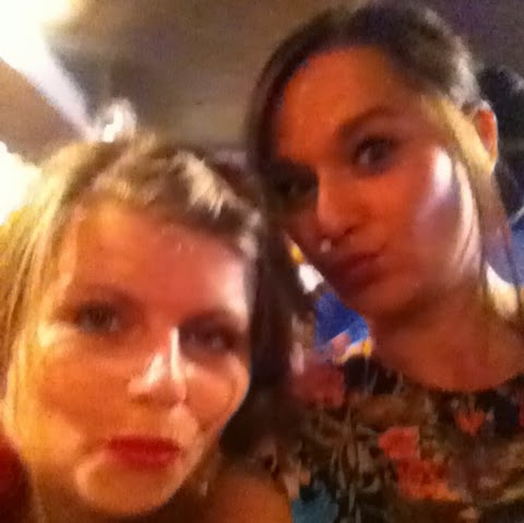 Jessica Dickinson Photo 12