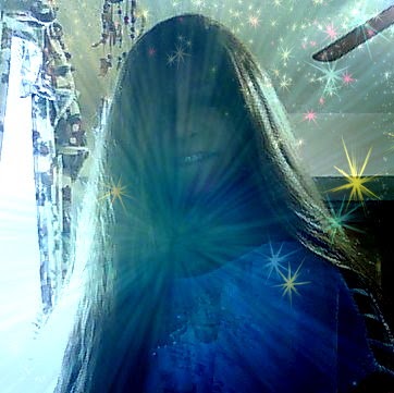 Julia Welch Photo 36