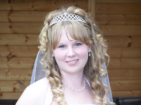 Angie Robbins Photo 7