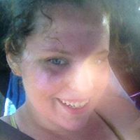 Stephanie Benton Photo 11