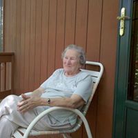 Janette Harvey Photo 18