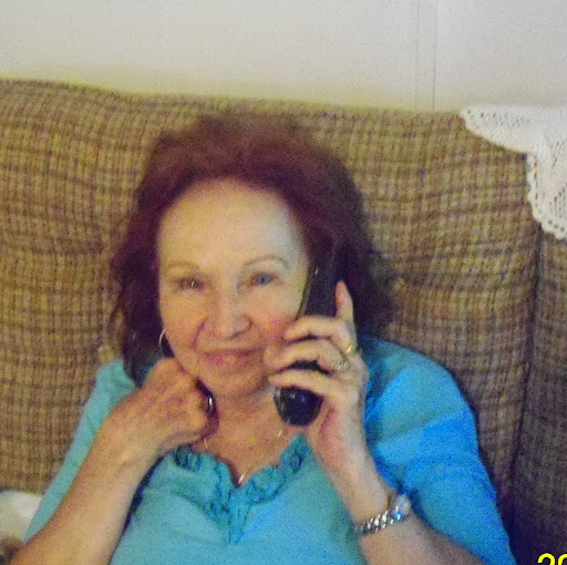 Elizabeth Farrar Photo 18