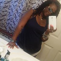 Tamara Webb Photo 18