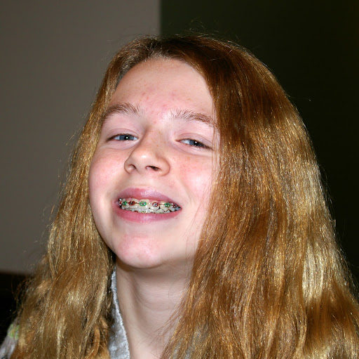 Julia O'Connor Photo 16