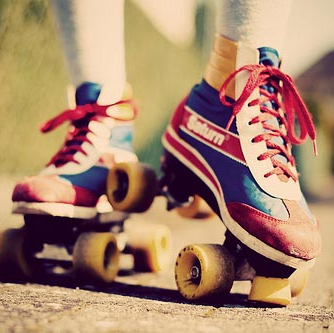 Kelly Collins Photo 19