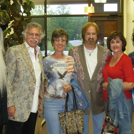 Cathy Barnes Photo 14
