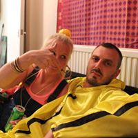 Suzanne Holden Photo 8