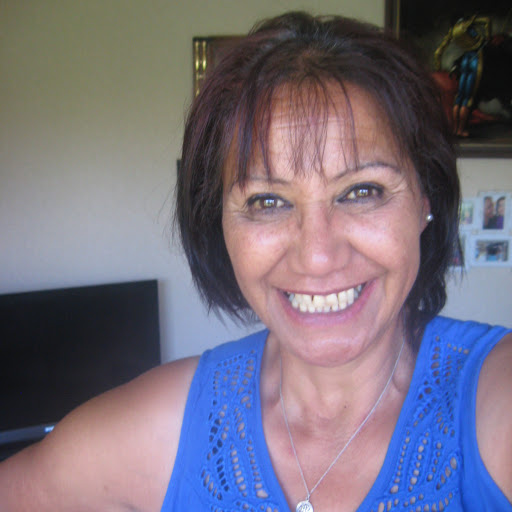 Catherine Walker Photo 40