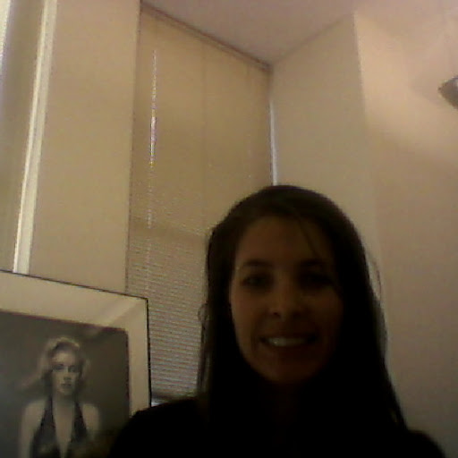 Sarah Neill Photo 29