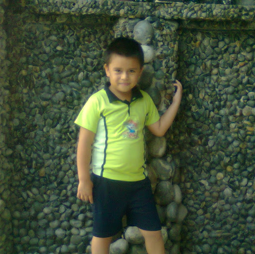 Eddy Castro Photo 17