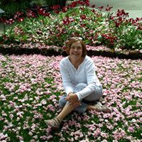 Linda Riley Photo 44